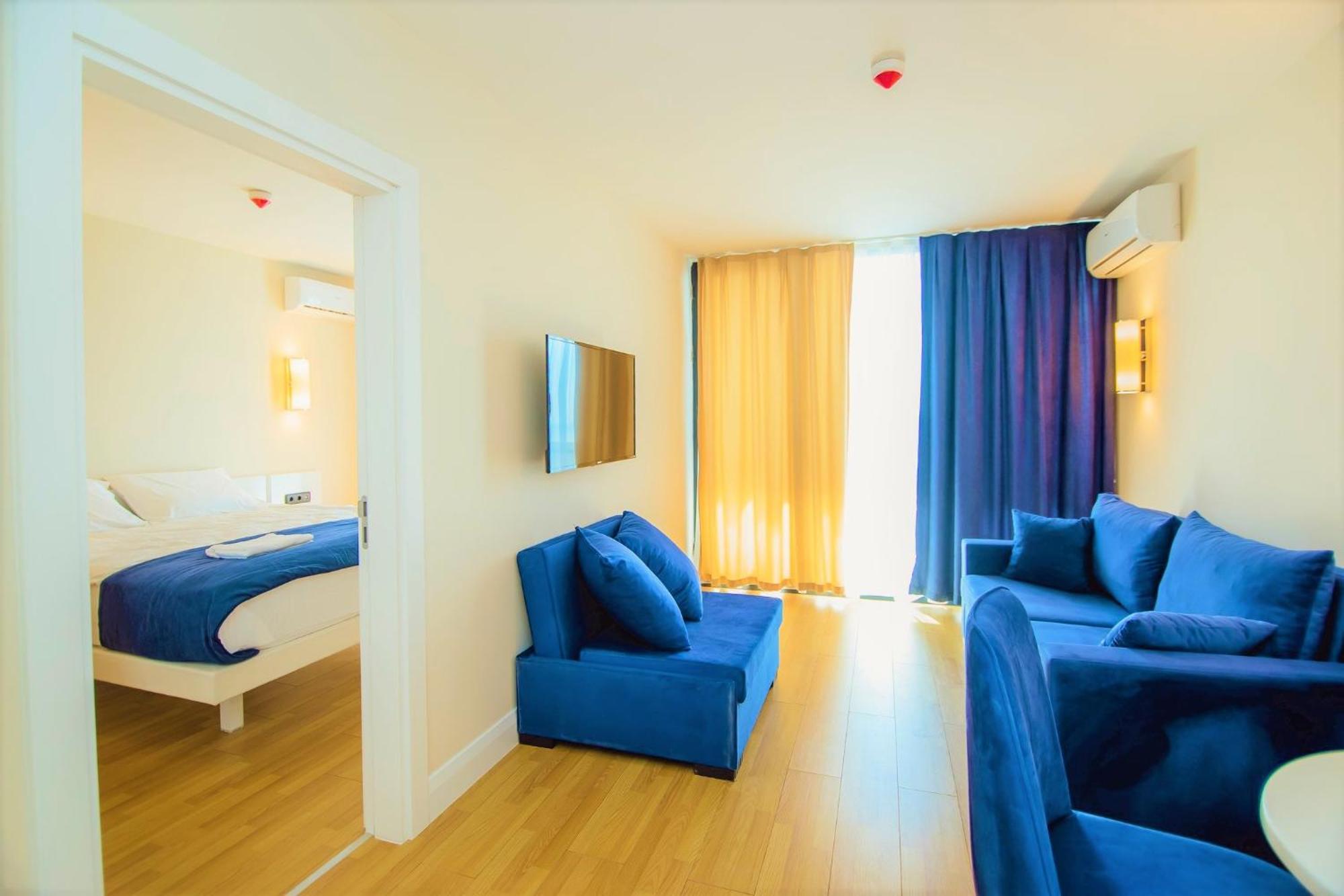 Orbi City Hotel With Sea View Batumi Exterior foto