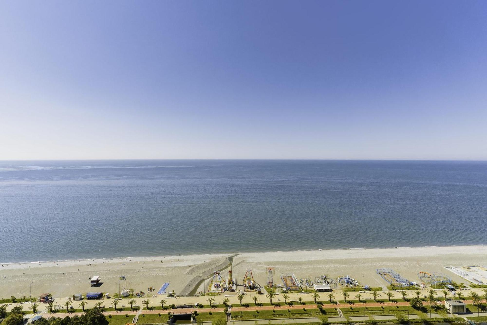 Orbi City Hotel With Sea View Batumi Exterior foto
