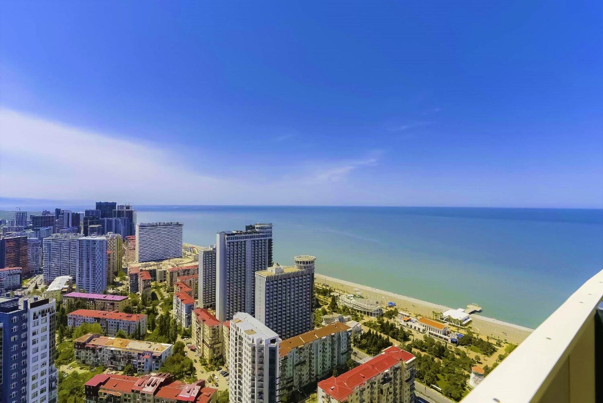 Orbi City Hotel With Sea View Batumi Exterior foto